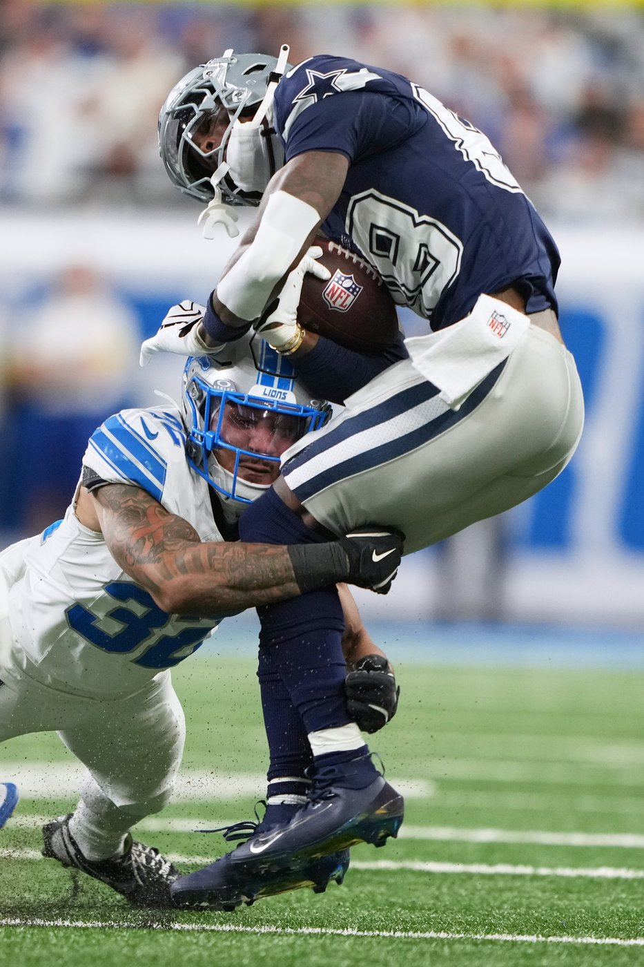 Lions standout safety Brian Branch tore his Achilles tendon against the Cowboys, AP source says | iNFOnews.ca