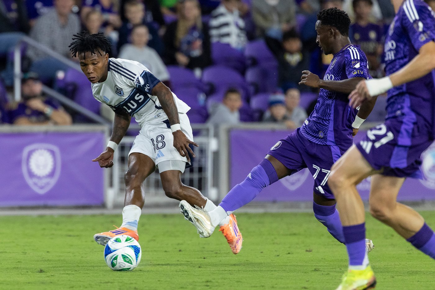 Thomas Müller's stoppage-time goal helps Whitecaps beat Orlando 2-1 | iNFOnews.ca