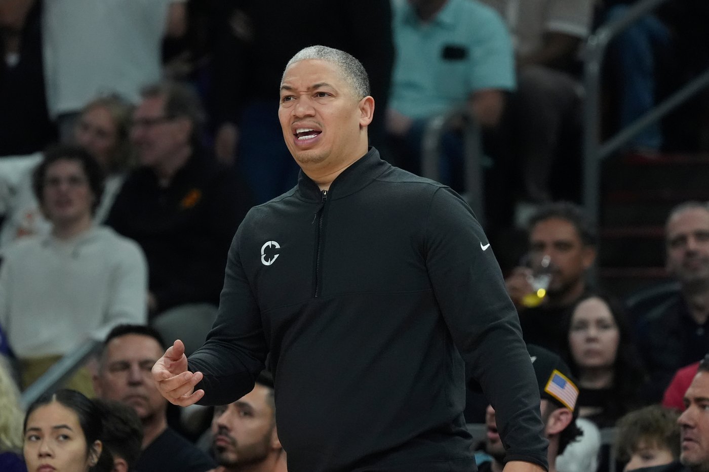 Leonard scores 25 points, Clippers resume winning ways with 117-93 rout of Suns | iNFOnews.ca