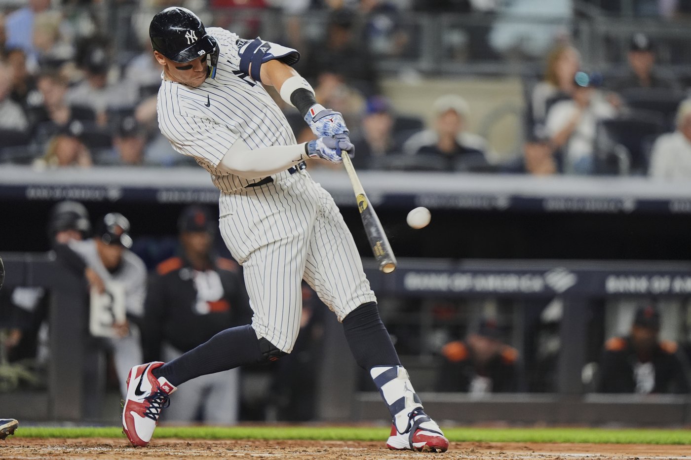 Judge homers twice to tie DiMaggio on Yankees list in 9-3 win over Tigers | iNFOnews.ca