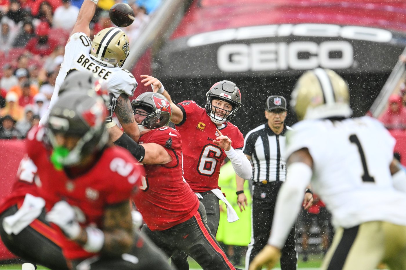 Rookie QB Tyler Shough's 2 TD runs lead Saints to a 24-20 upset of Buccaneers | iNFOnews.ca Rookie QB Tyler Shough's 2 TD runs lead Saints to a 24-20 upset of Buccaneers | iNFOnews.ca