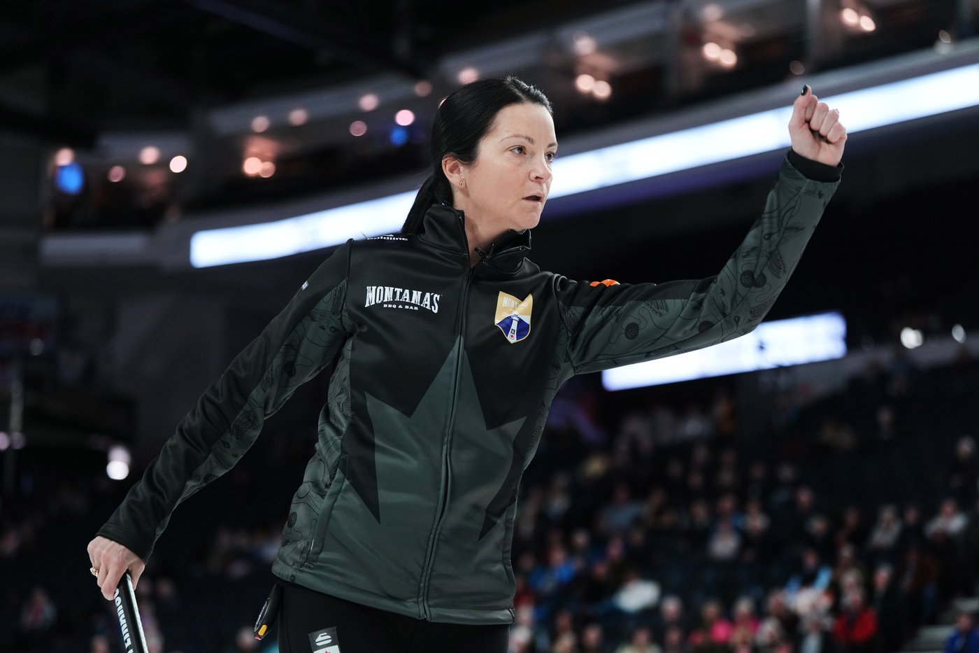 Einarson still perfect at Canadian Olympic curling trials, Homan in striking distance | iNFOnews.ca Einarson still perfect at Canadian Olympic curling trials, Homan in striking distance | iNFOnews.ca