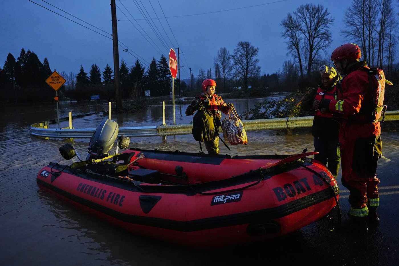 Storms bring heavy rain to the Pacific Northwest, snow and freezing rain to the Upper Midwest | iNFOnews.ca Storms bring heavy rain to the Pacific Northwest, snow and freezing rain to the Upper Midwest | iNFOnews.ca