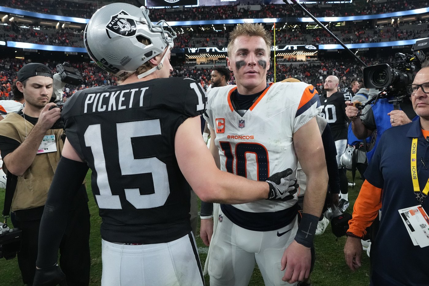 Bo Nix unfazed by underdog status as Broncos, winners of 10 straight, prepare for Packers showdown | iNFOnews.ca Bo Nix unfazed by underdog status as Broncos, winners of 10 straight, prepare for Packers showdown | iNFOnews.ca