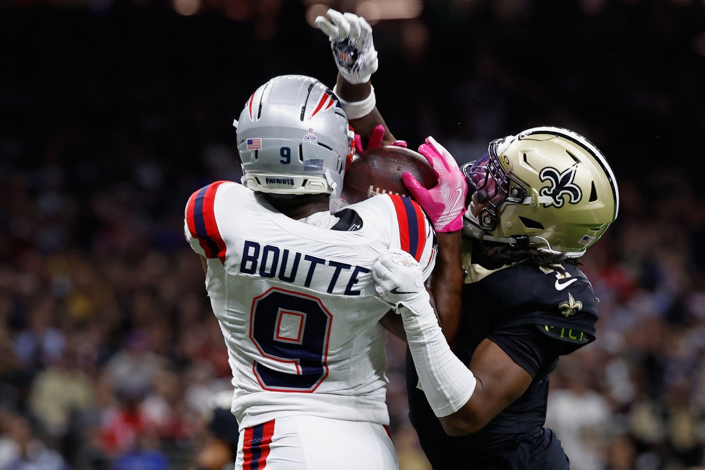 Maye throws 3 TD passes and the Patriots hold on to beat the Saints 25-19 | iNFOnews.ca