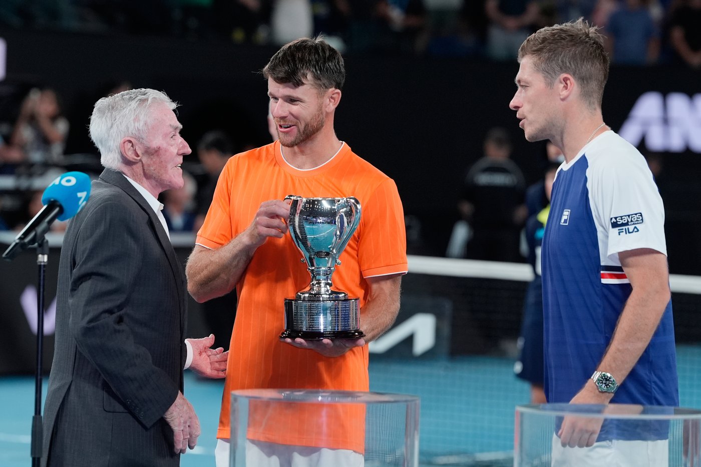 Mertens and Zhang, Harrison and Skupski win Australian Open doubles titles | iNFOnews.ca