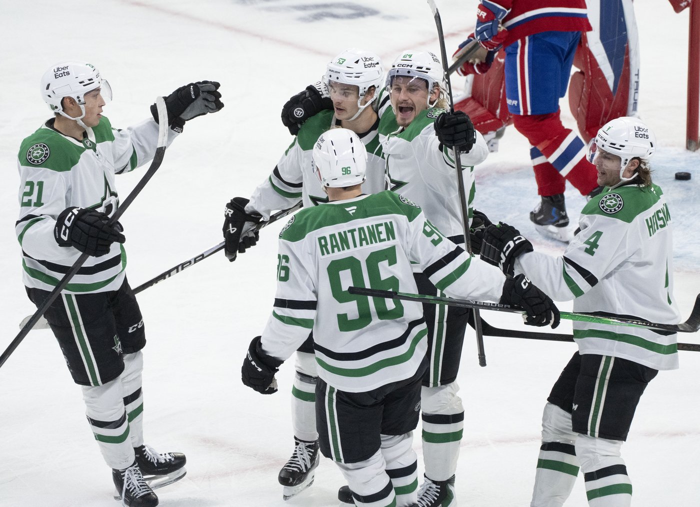 Jason Robertson scores twice, Stars rout Canadiens 7-0 for fourth straight win | iNFOnews.ca Jason Robertson scores twice, Stars rout Canadiens 7-0 for fourth straight win | iNFOnews.ca