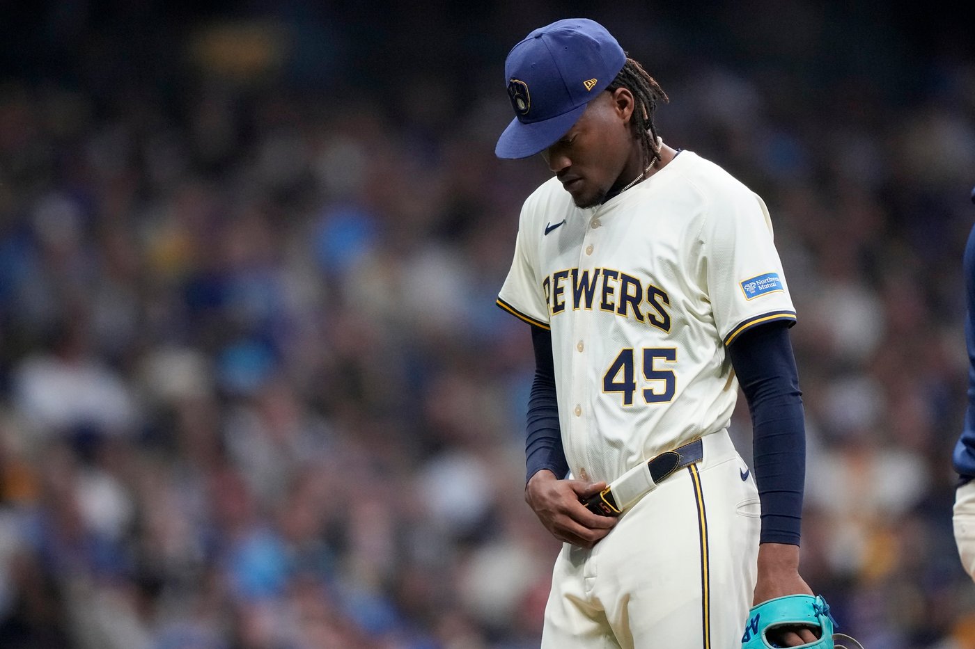 Slumping Brewers must improve their approach at the plate to have any hope of coming back in NLCS | iNFOnews.ca Slumping Brewers must improve their approach at the plate to have any hope of coming back in NLCS | iNFOnews.ca