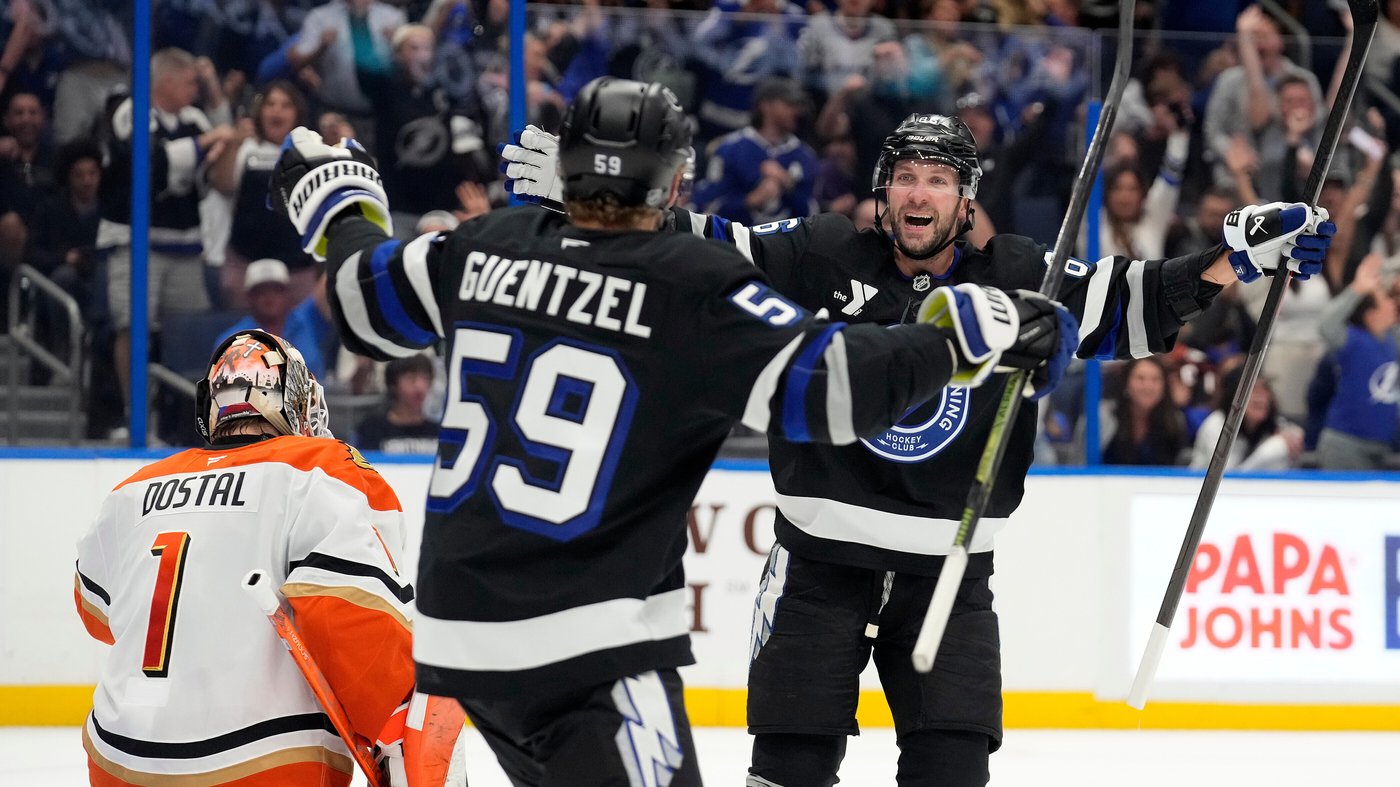 Kucherov gets 1,000th career point in Lightning's game against Ducks | iNFOnews.ca