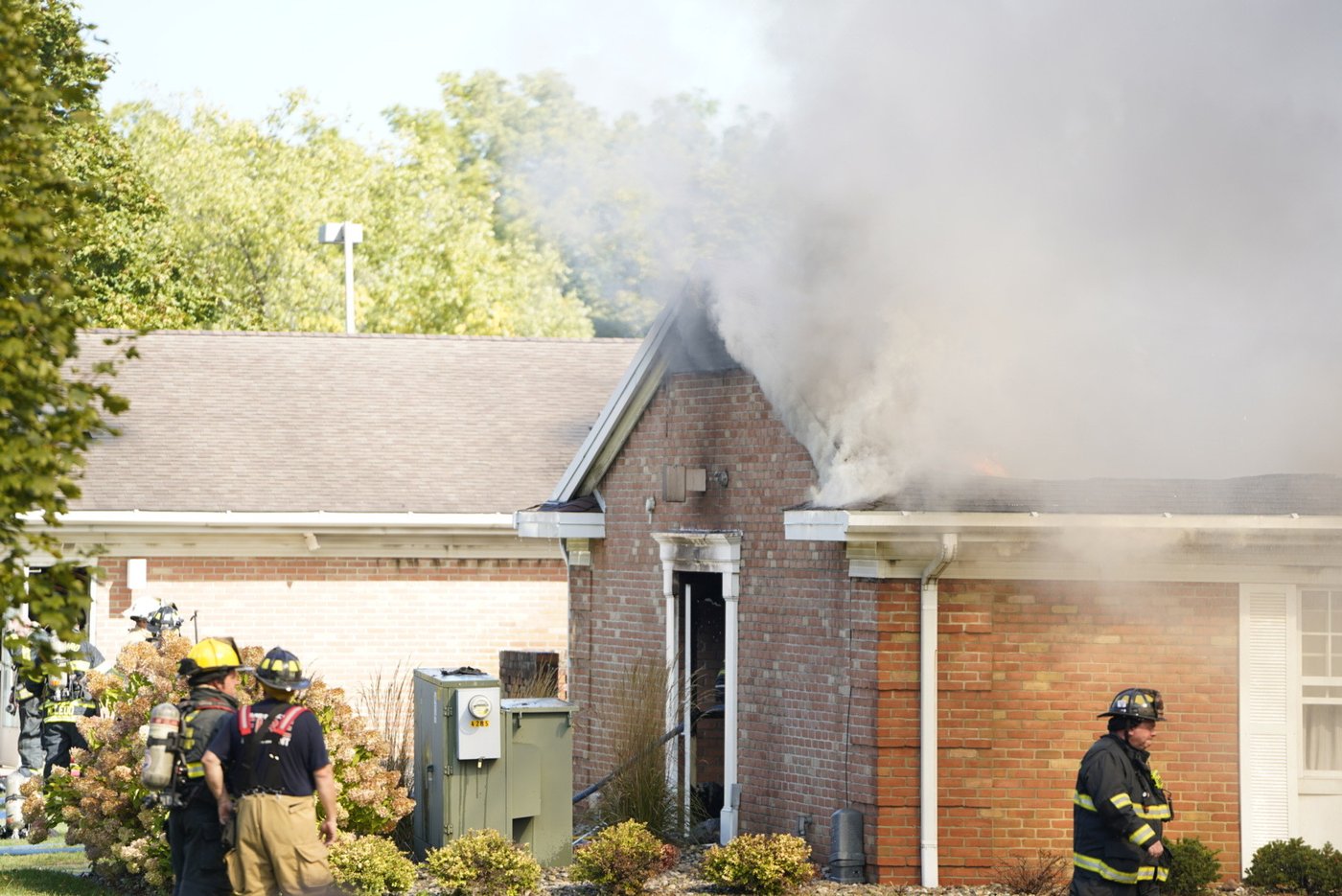 Photos show aftermath of a shooting and fire at a Michigan church | iNFOnews.ca