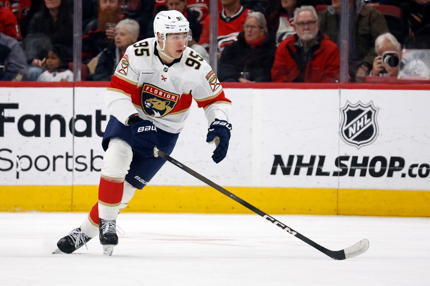 Sergachev's goal helps lift Utah Mammoth to 4-3 win over Florida Panthers | iNFOnews.ca