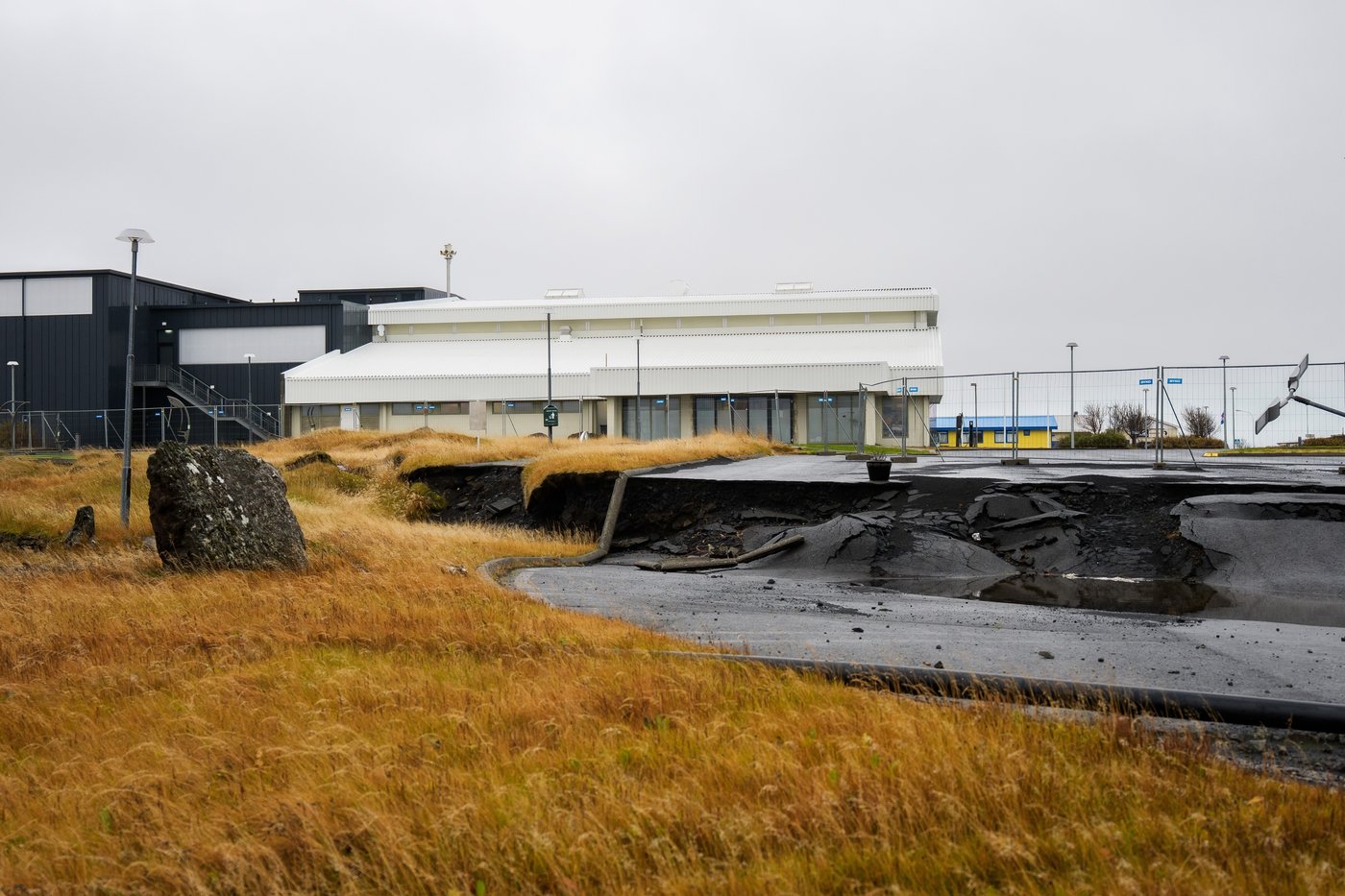In Iceland, a town still shaken by volcanic eruptions tries to recover | iNFOnews.ca In Iceland, a town still shaken by volcanic eruptions tries to recover | iNFOnews.ca