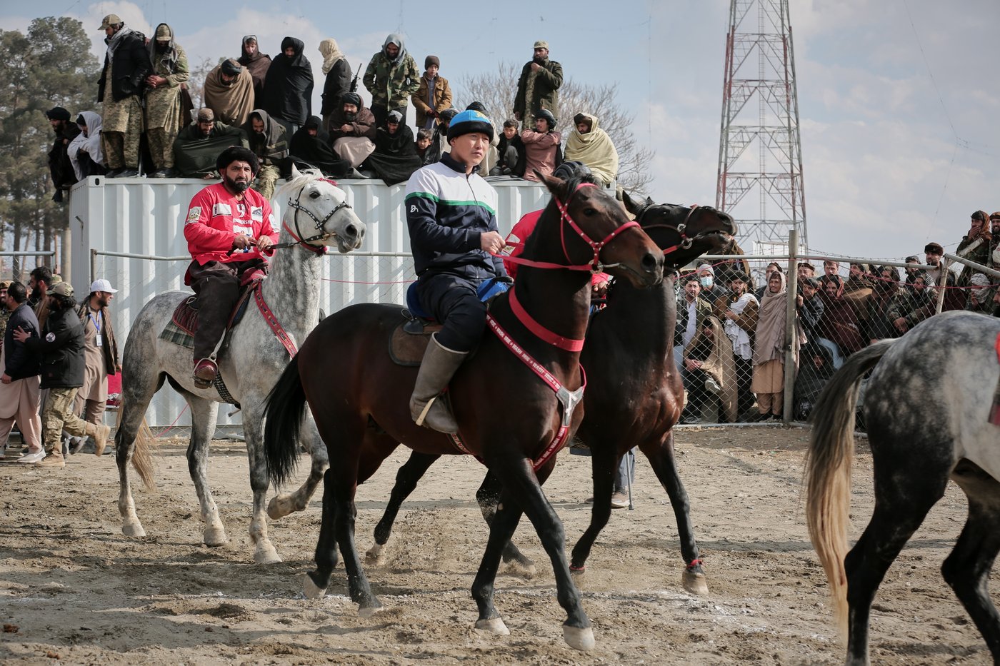 Photos capture Afghanistan’s traditional buzkashi tournament near Kabul | iNFOnews.ca