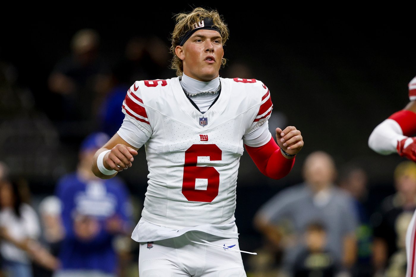 Giants rookie QB Jaxson Dart shrugs off his hamstring injury and says he'll play vs. the Eagles | iNFOnews.ca