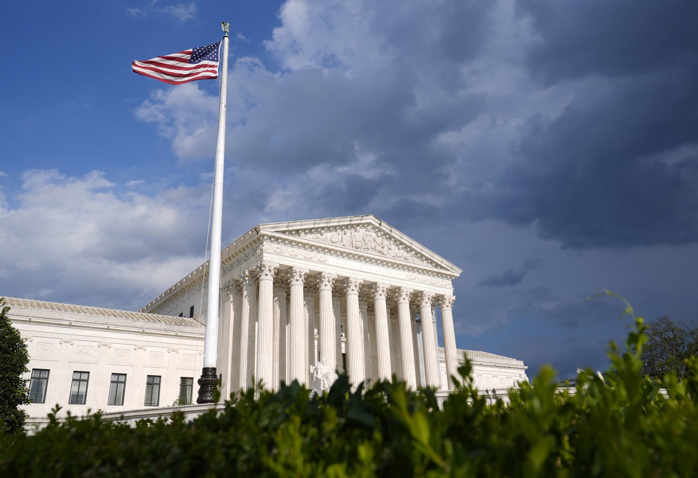 New Supreme Court term confronts justices with Trump's aggressive assertion of presidential power | iNFOnews.ca