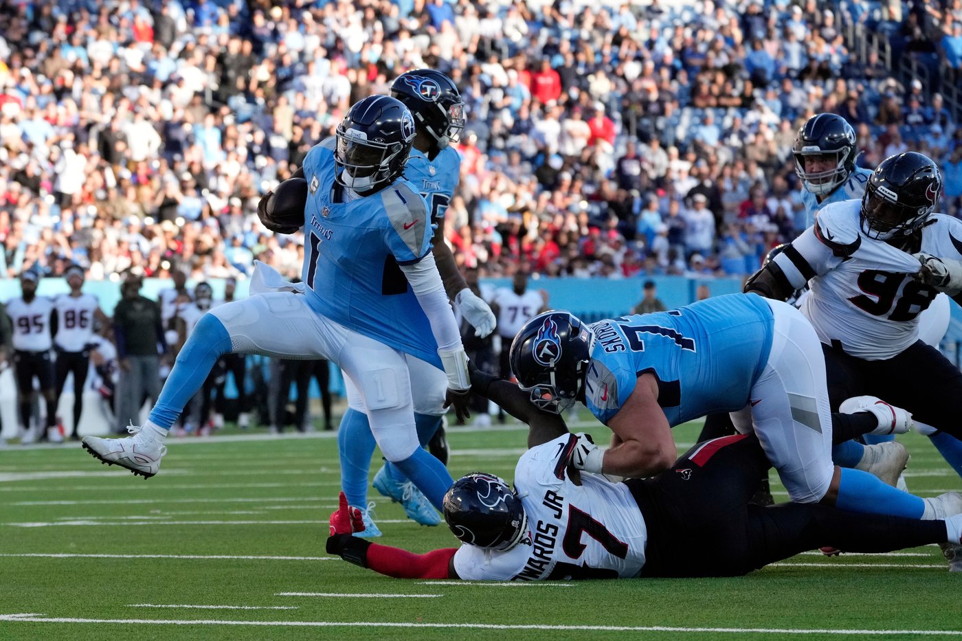 Struggling Titans frustrated with yet another home loss in 4th straight losing season | iNFOnews.ca Struggling Titans frustrated with yet another home loss in 4th straight losing season | iNFOnews.ca