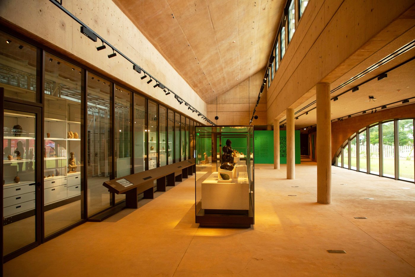 Protesters in Nigeria disrupt opening of major West African art museum | iNFOnews.ca