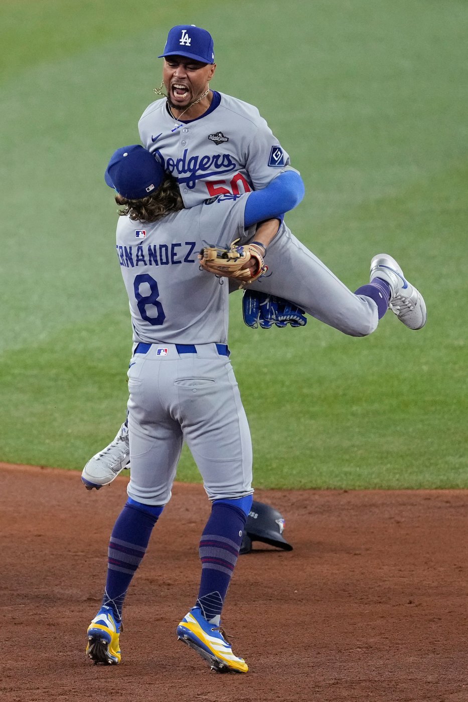 Dodgers force World Series to deciding Game 7 by holding off Blue Jays 3-1 as Yamamoto wins again | iNFOnews.ca