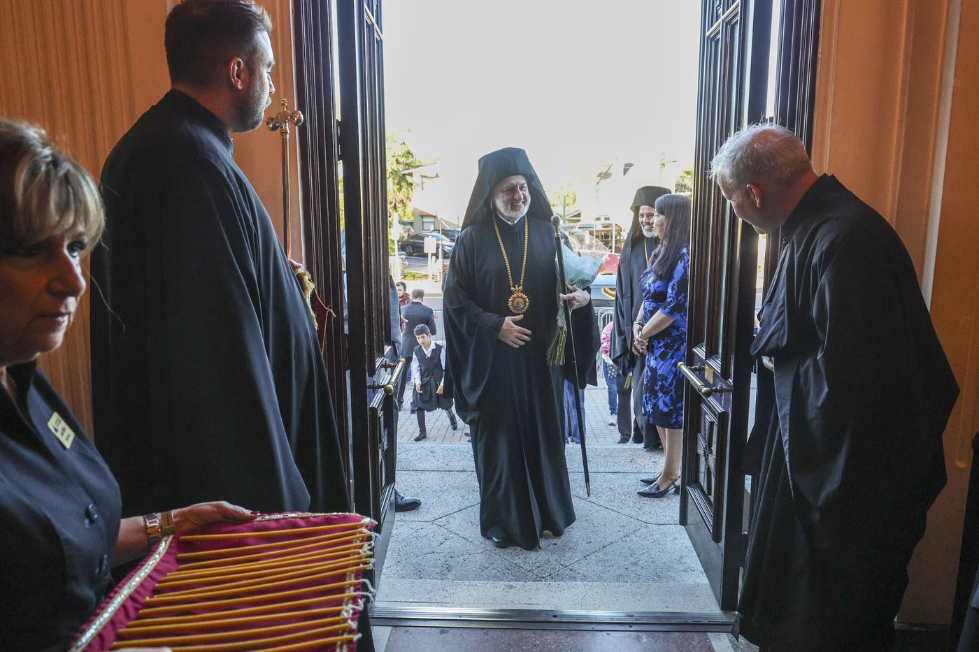 Florida's Greek community gathers for 120th Epiphany celebration and annual dive to retrieve cross | iNFOnews.ca