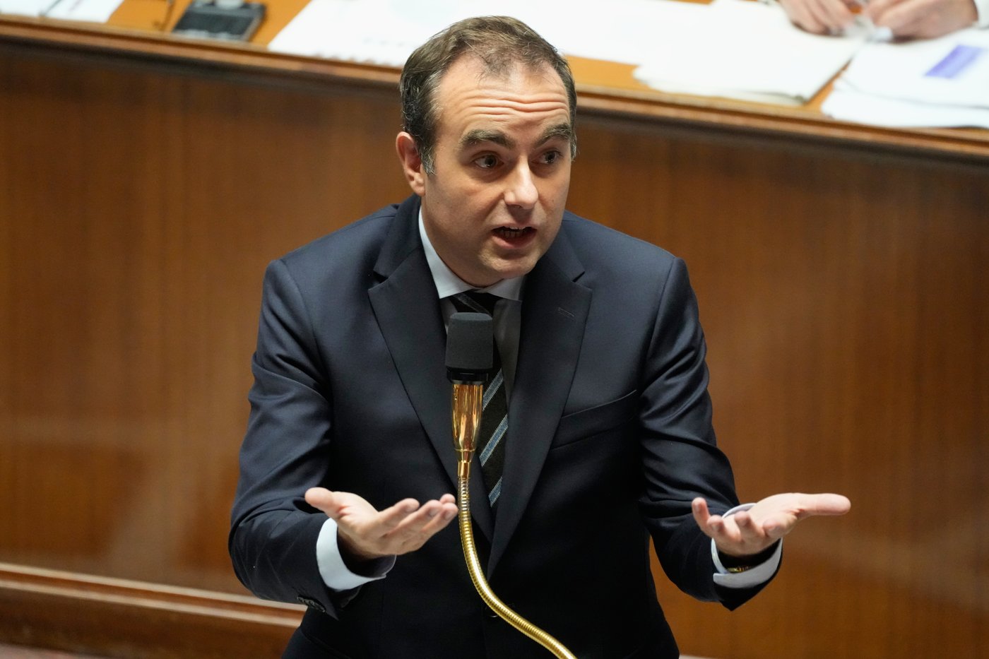 France is on the brink as Macron's government faces no-confidence votes | iNFOnews.ca France is on the brink as Macron's government faces no-confidence votes | iNFOnews.ca