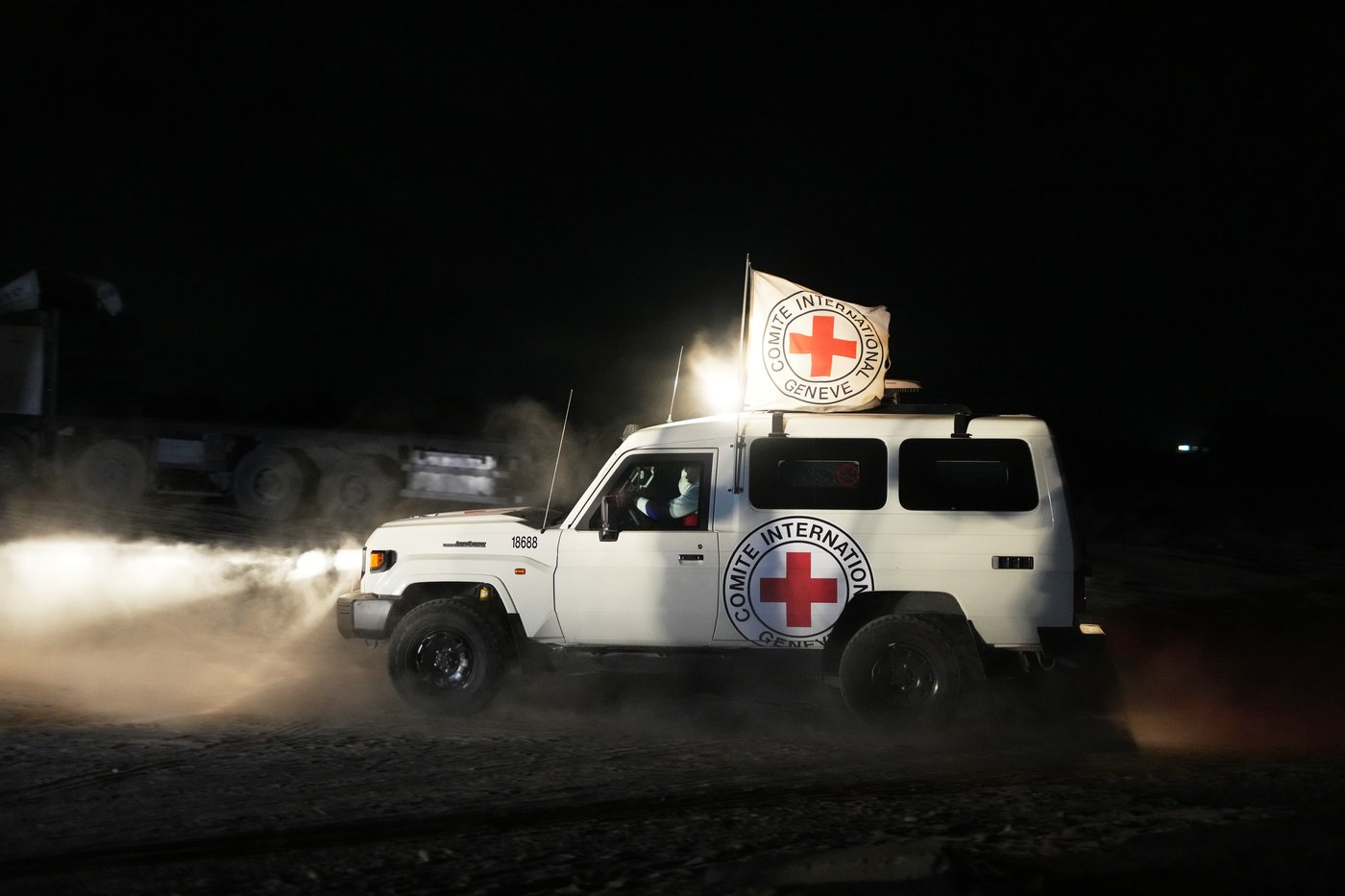 Israel says militants have returned remains of 1 of the last 4 hostages in Gaza | iNFOnews.ca