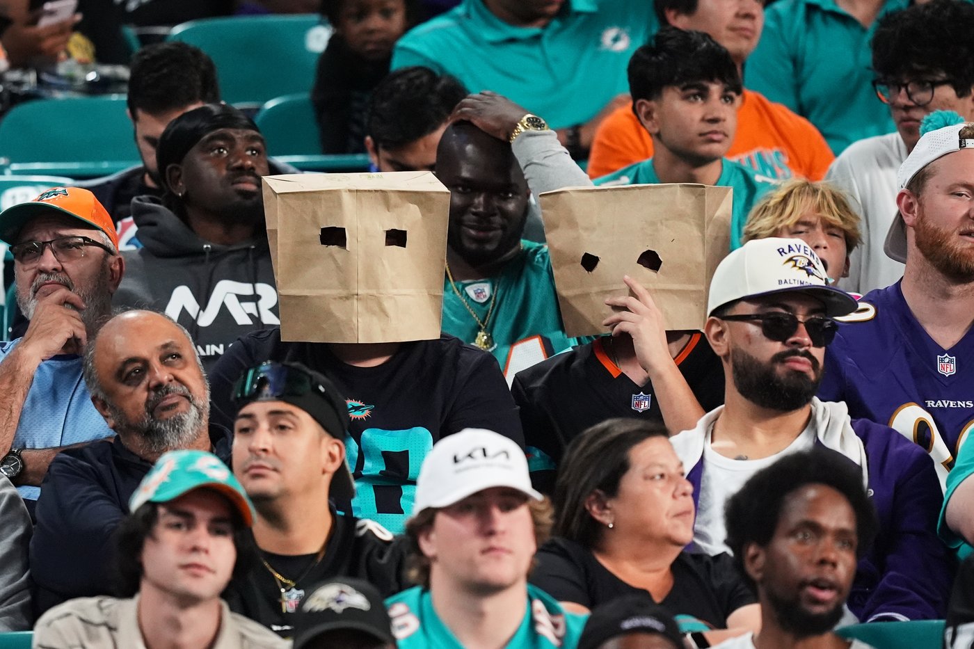 Dolphins make too many costly mistakes in 28-6 loss to Ravens | iNFOnews.ca Dolphins make too many costly mistakes in 28-6 loss to Ravens | iNFOnews.ca