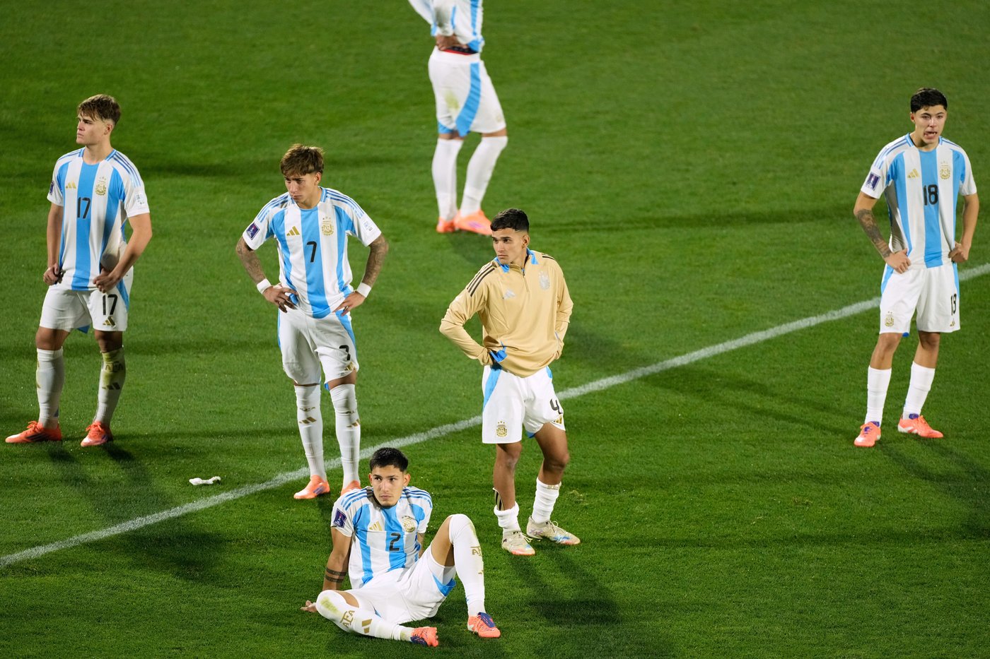 Photo highlights from the U20 World Cup soccer final in Chile | iNFOnews.ca