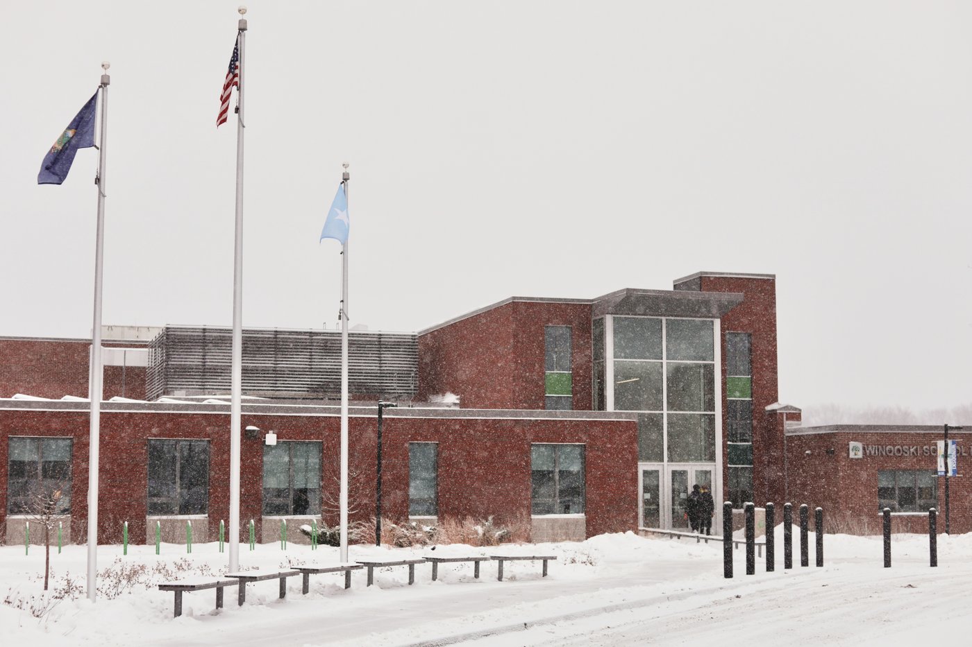 Somali flag flown outside Vermont school building over Trump 'garbage' slur brings threats | iNFOnews.ca Somali flag flown outside Vermont school building over Trump 'garbage' slur brings threats | iNFOnews.ca