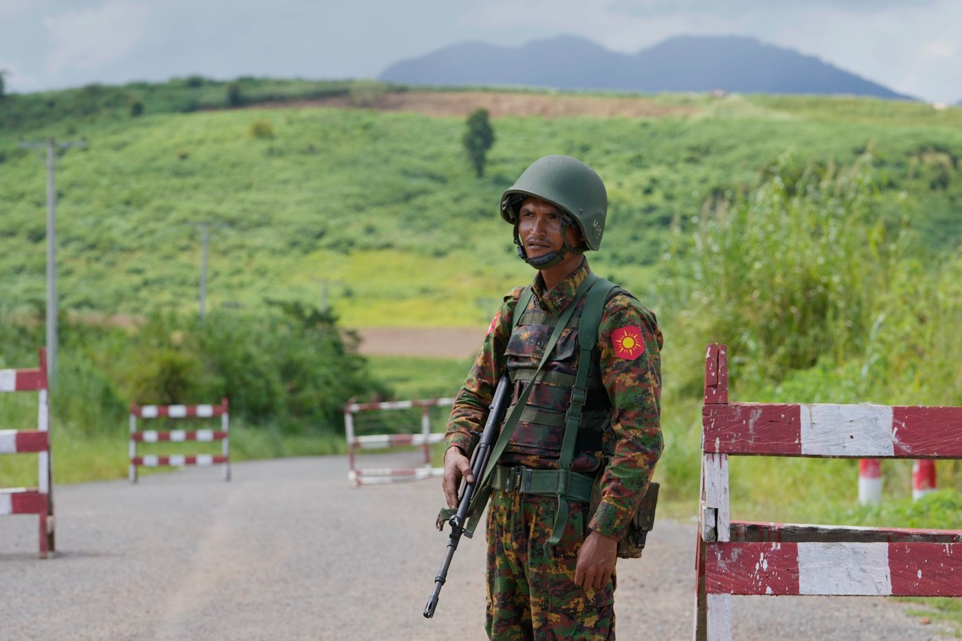 Photos show a town ravaged by civil war in Myanmar | iNFOnews.ca