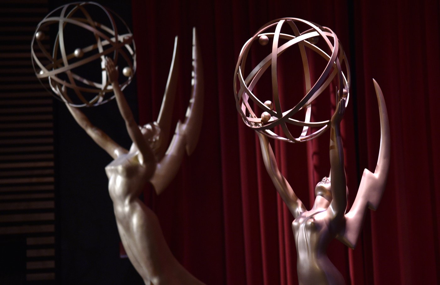 Americans still give awards shows consideration, a new AP-NORC poll finds | iNFOnews.ca