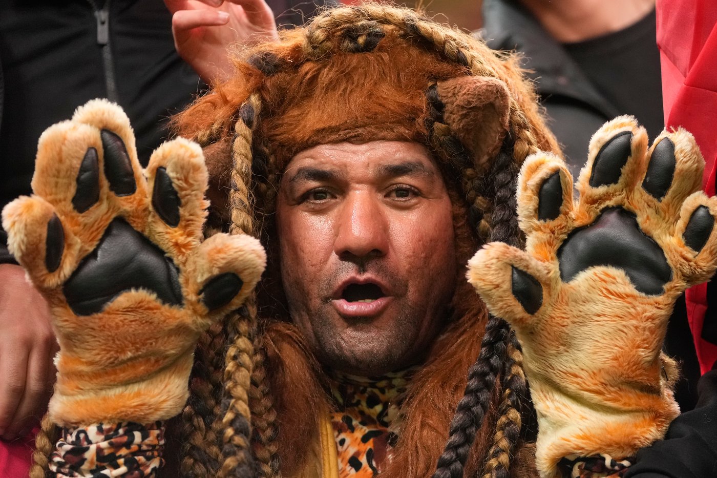 Morocco opens 35th Africa Cup of Nations with 2-0 win over Comoros to delight of fans and royalty | iNFOnews.ca Morocco opens 35th Africa Cup of Nations with 2-0 win over Comoros to delight of fans and royalty | iNFOnews.ca