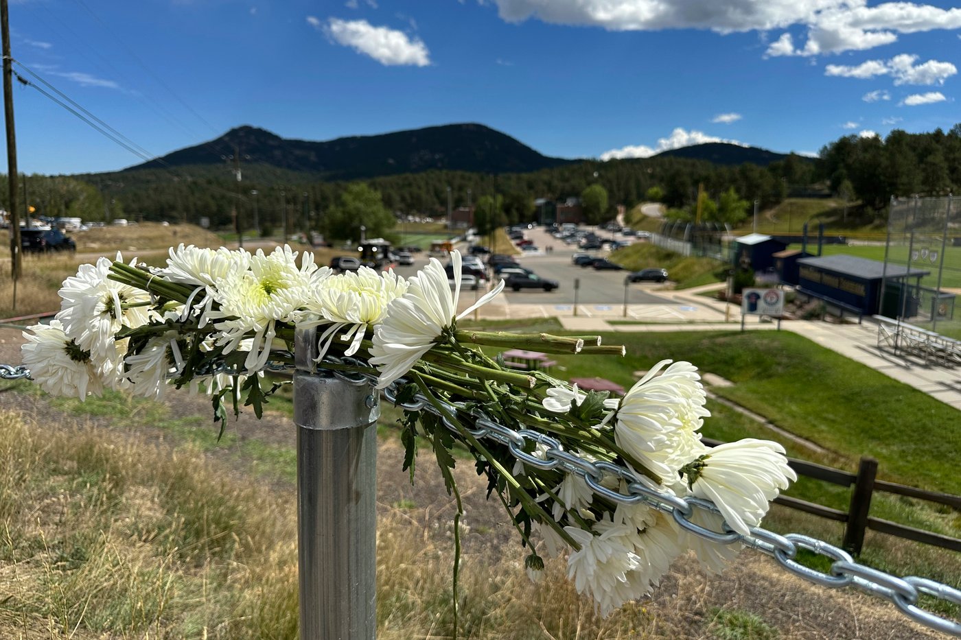Denver school shooting suspect posted online about mass shootings and neo-Nazi views, report says | iNFOnews.ca Denver school shooting suspect posted online about mass shootings and neo-Nazi views, report says | iNFOnews.ca