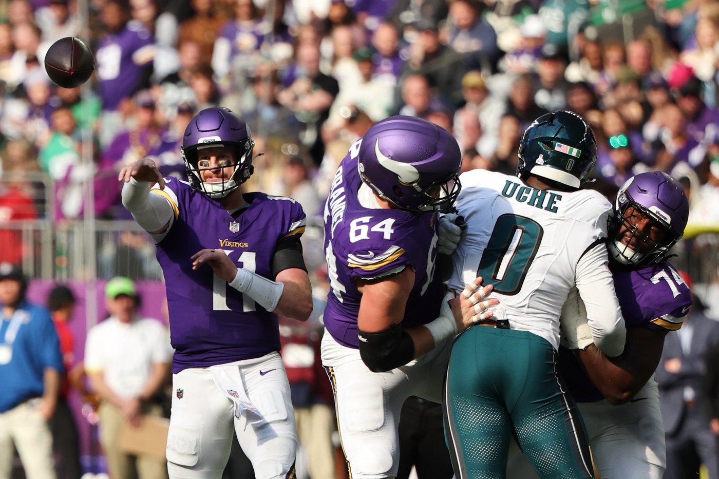 Short week increases the pressure as reeling Vikings, Chargers meet on Thursday night | iNFOnews.ca Short week increases the pressure as reeling Vikings, Chargers meet on Thursday night | iNFOnews.ca