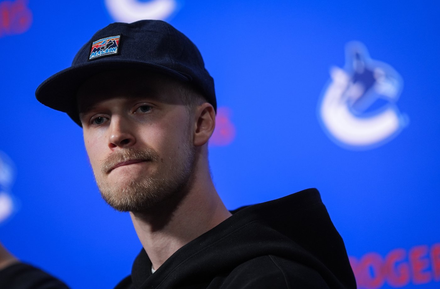 Elias Pettersson, Vancouver Canucks not dwelling on difficult season | iNFOnews.ca