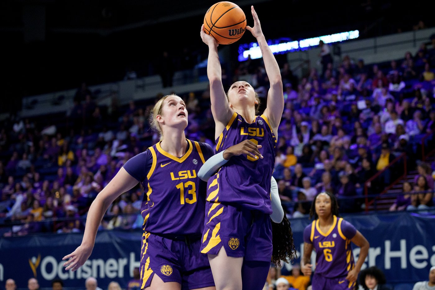 Kate Koval has career-high 22 points in No. 5 LSU's 126-62 romp over winless UNO | iNFOnews.ca