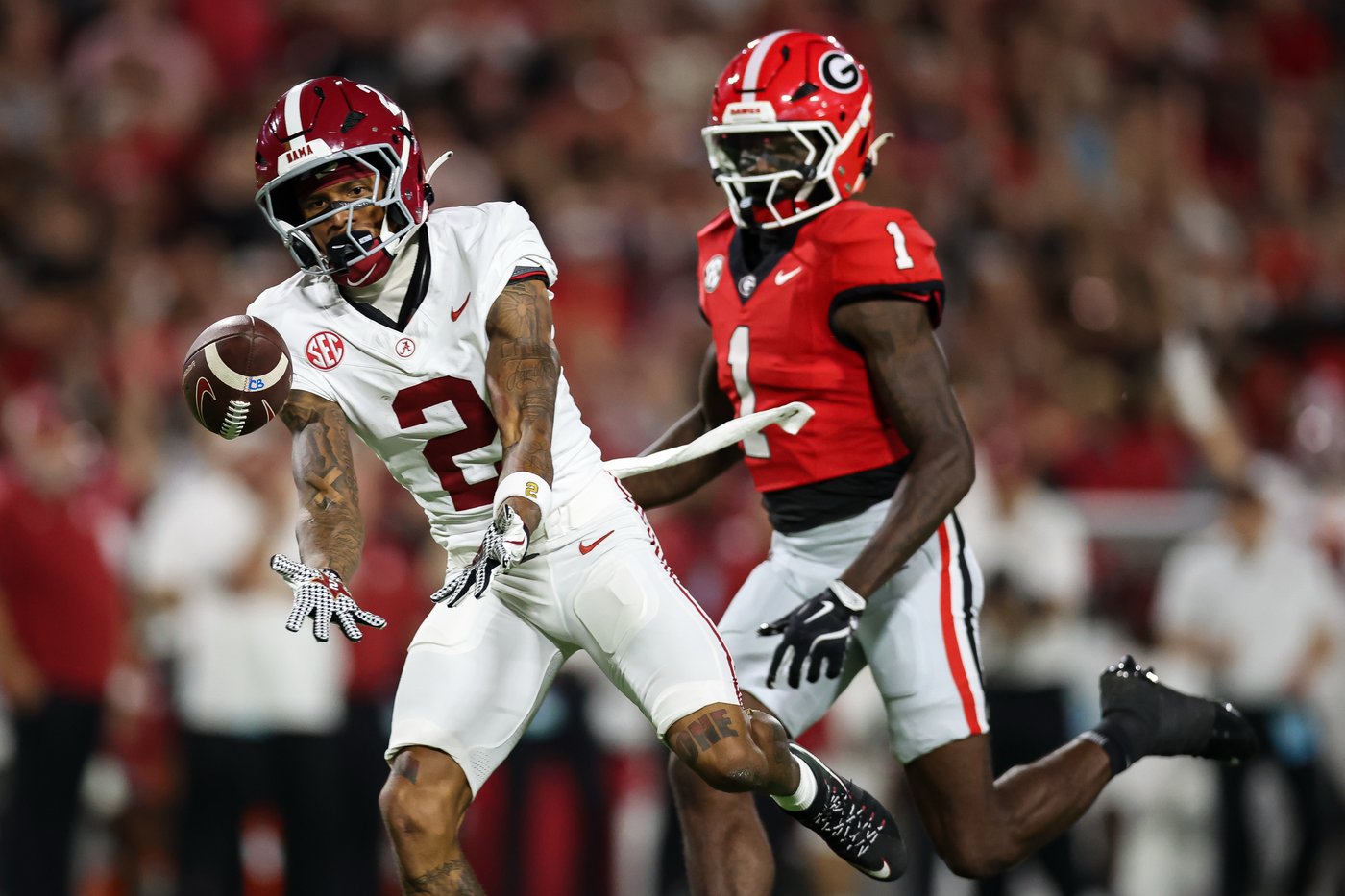 Simpson accounts for 3 TDs as No. 17 Alabama never trails and beats No. 5 Georgia 24-21 | iNFOnews.ca