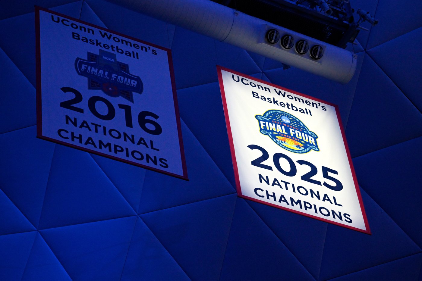 Fudd, Strong lead UConn past Florida State after unveiling the 2024-25 national championship banner | iNFOnews.ca