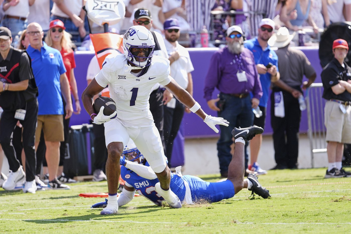 Eric McAlister has 254 yards and 3 TDs receiving as TCU beats SMU 35-24 in last scheduled meeting | iNFOnews.ca
