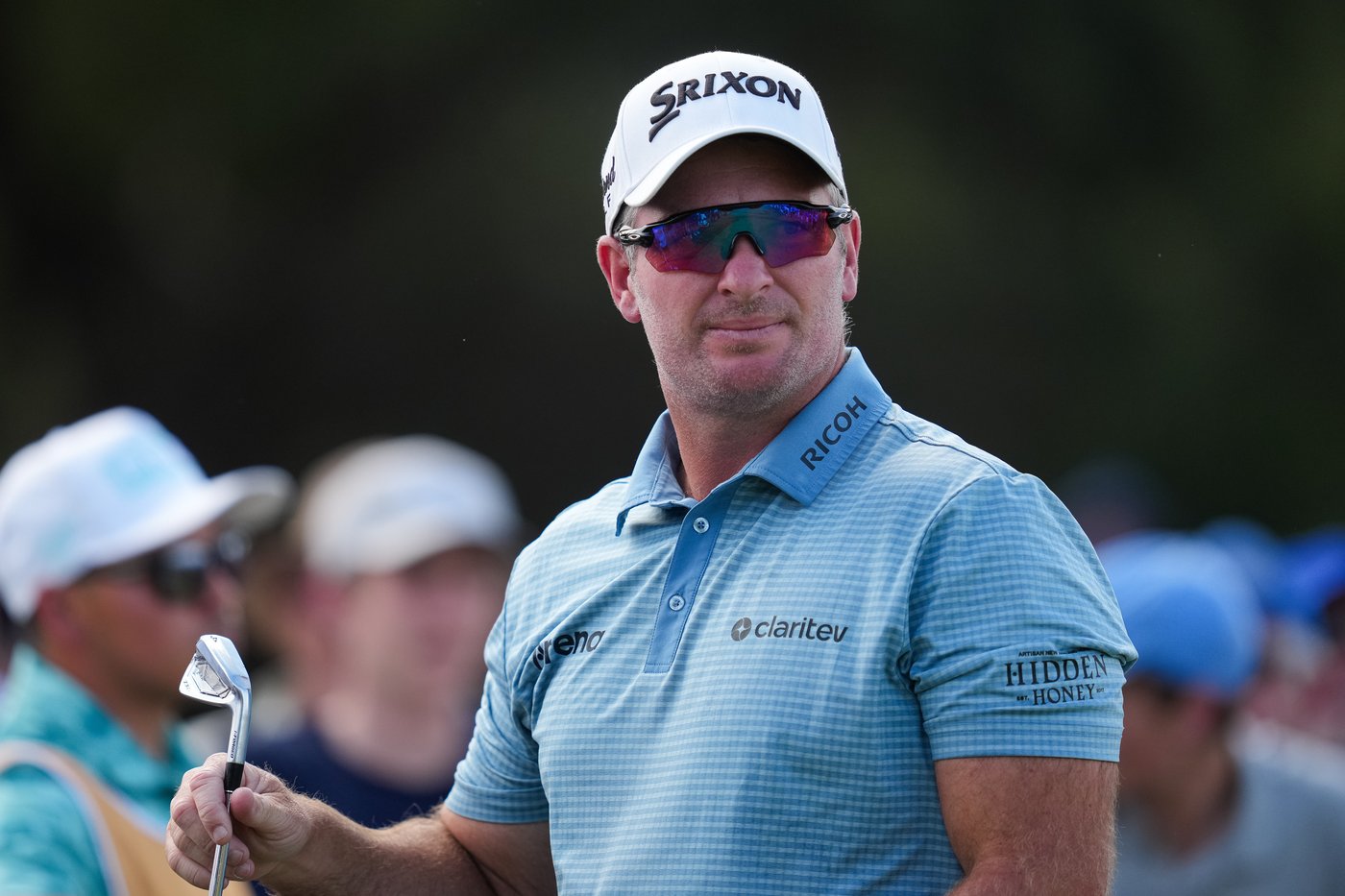 Rory McIlroy's late birdie burst means he'll be playing on the weekend at the Australian Open | iNFOnews.ca