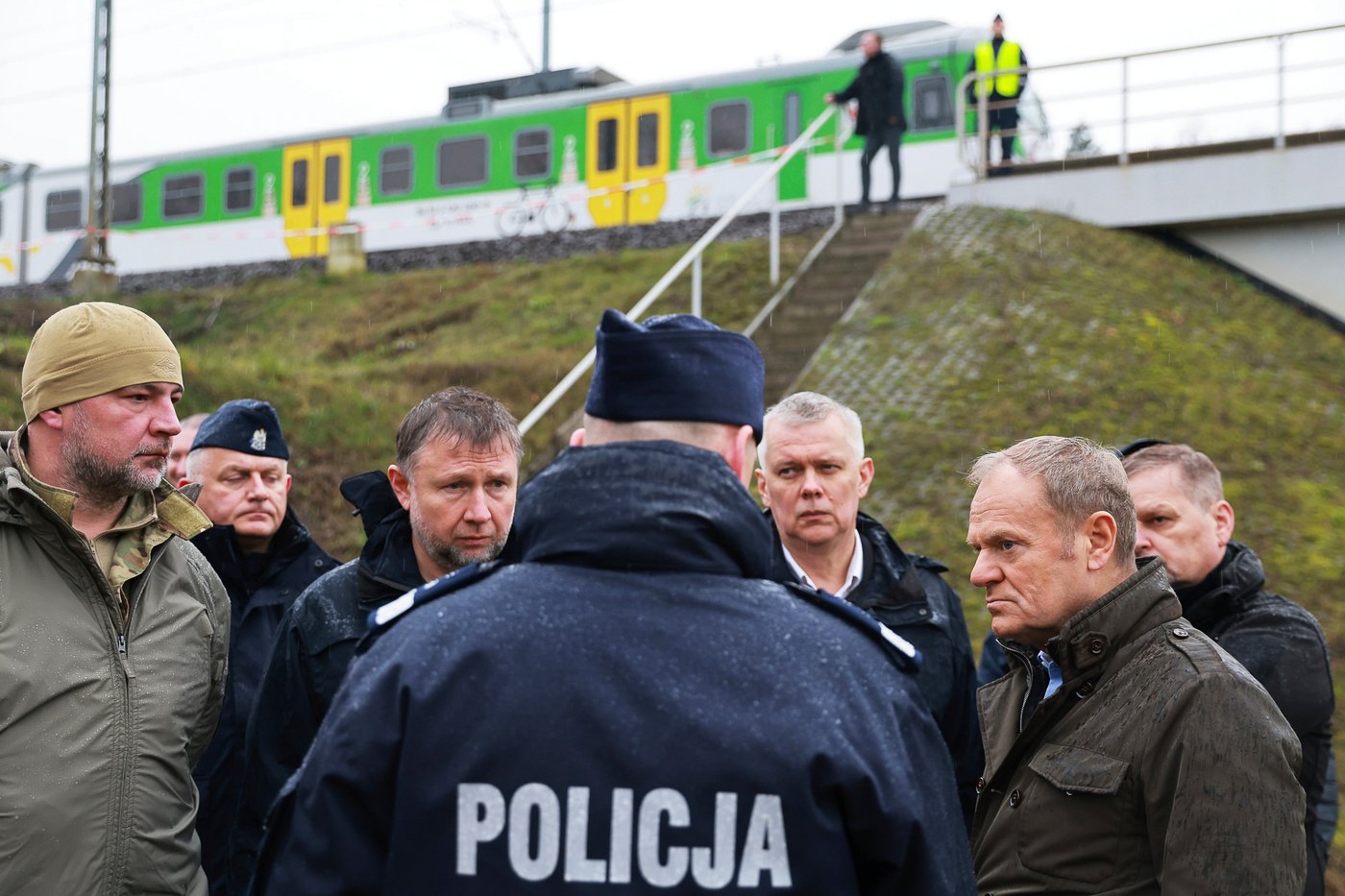 Polish prime minister says weekend rail line explosion near Warsaw was act of 'sabotage' | iNFOnews.ca Polish prime minister says weekend rail line explosion near Warsaw was act of 'sabotage' | iNFOnews.ca