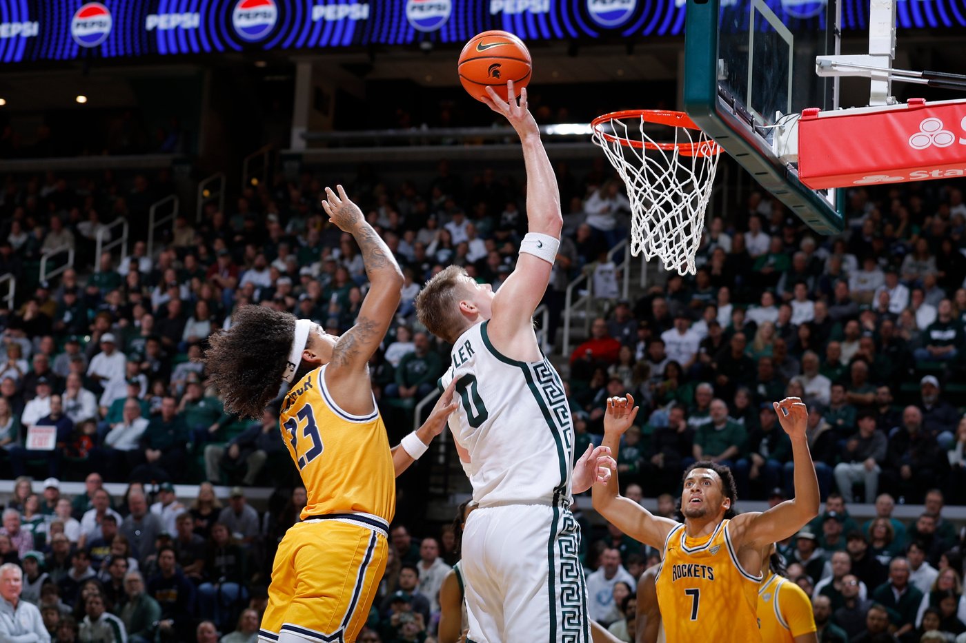 Jaxon Kohler and No. 9 Michigan State roll to a 92-69 win over Toledo | iNFOnews.ca Jaxon Kohler and No. 9 Michigan State roll to a 92-69 win over Toledo | iNFOnews.ca