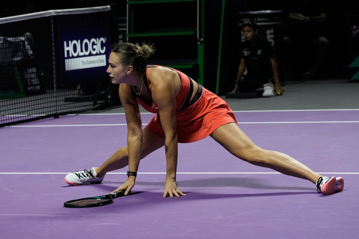 Aryna Sabalenka eliminates Coco Gauff to reach last four at WTA finals | iNFOnews.ca Aryna Sabalenka eliminates Coco Gauff to reach last four at WTA finals | iNFOnews.ca