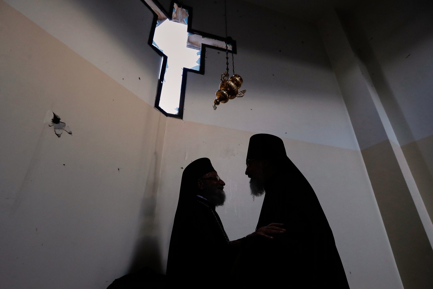 The top AP photos from the Middle East in 2025: Conflict, courage, and moments of wonder | iNFOnews.ca