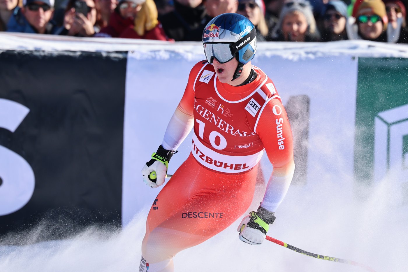 Odermatt narrowly beats Swiss teammate von Allmen to win last World Cup super-G before Olympics | iNFOnews.ca