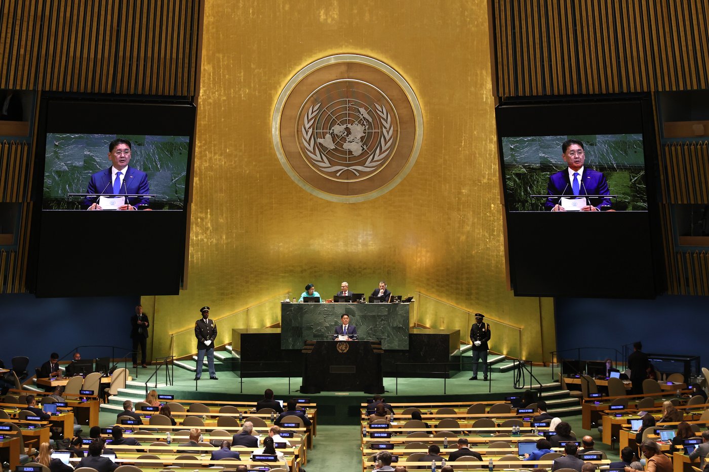 At UN, the president of Mongolia takes a moment to cheer the world's horses | iNFOnews.ca