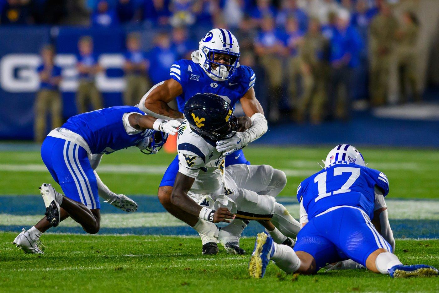 Bear Bachmeier throws for career-high 351 yards to lead No. 23 BYU past West Virginia, 38-24 | iNFOnews.ca