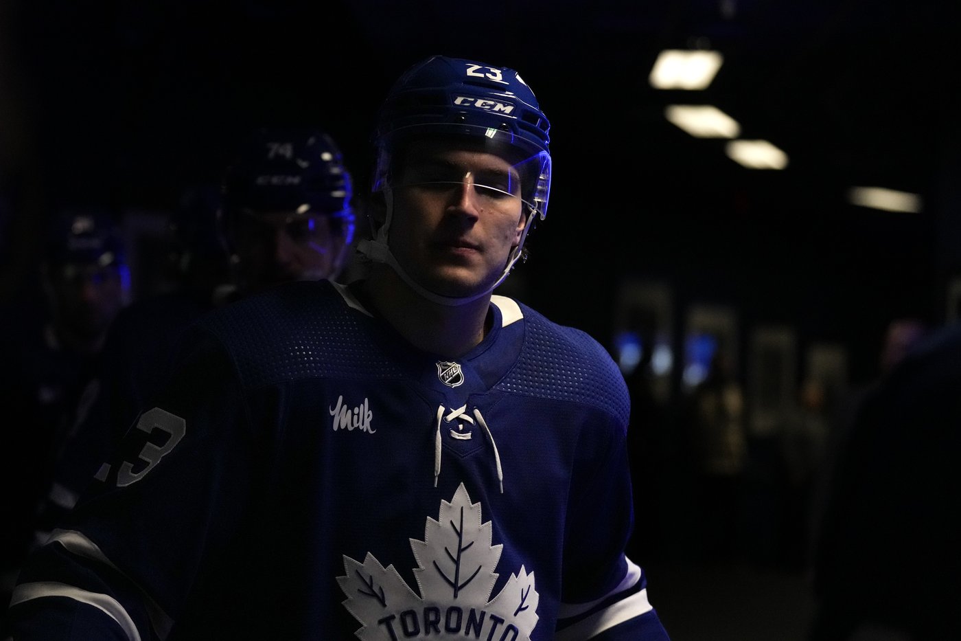 'He's a hugger': NHL players talk pre-game hallway rituals | iNFOnews.ca