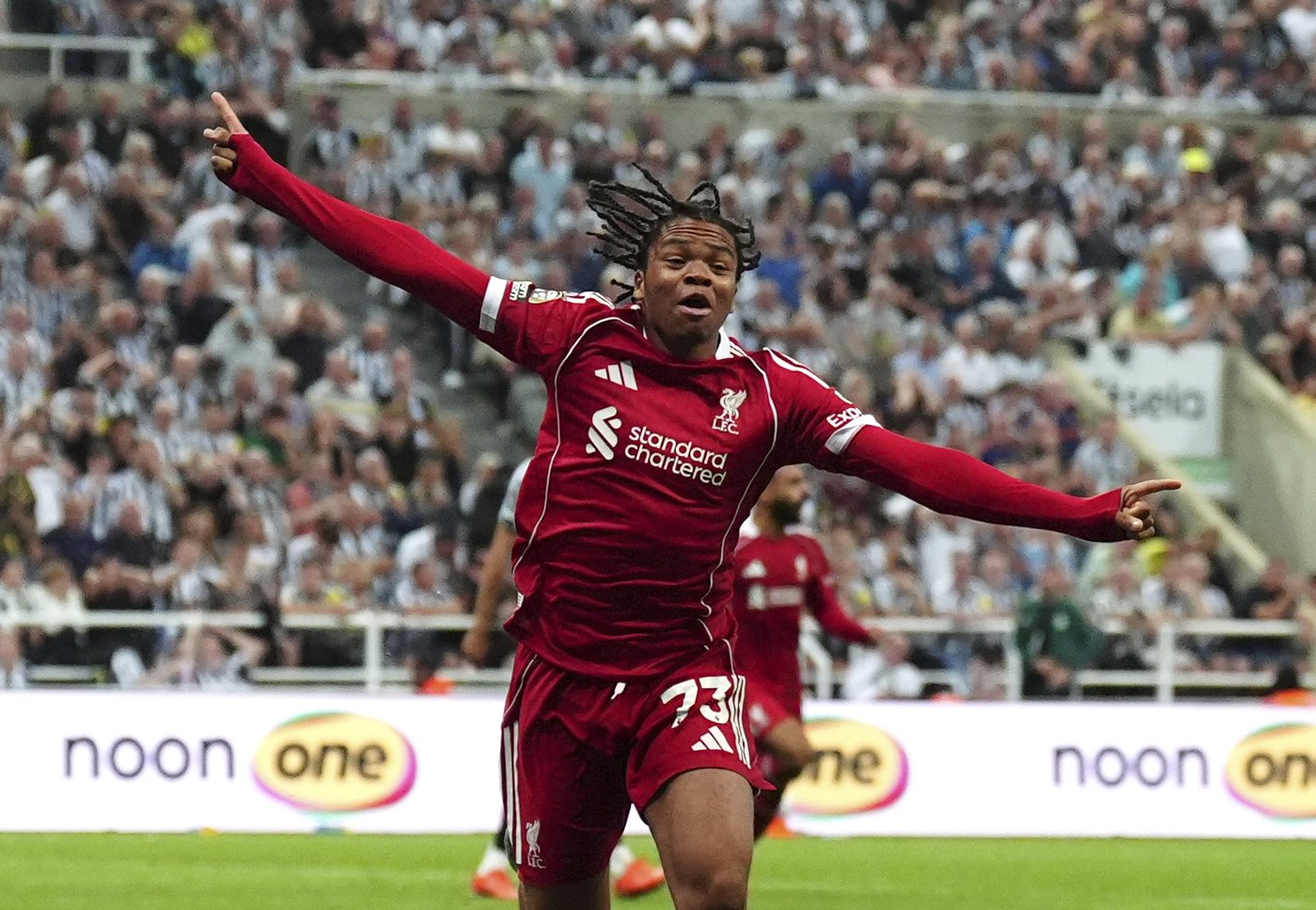 Teenagers shining for Liverpool and Arsenal ahead of meeting of the Premier League title rivals | iNFOnews.ca