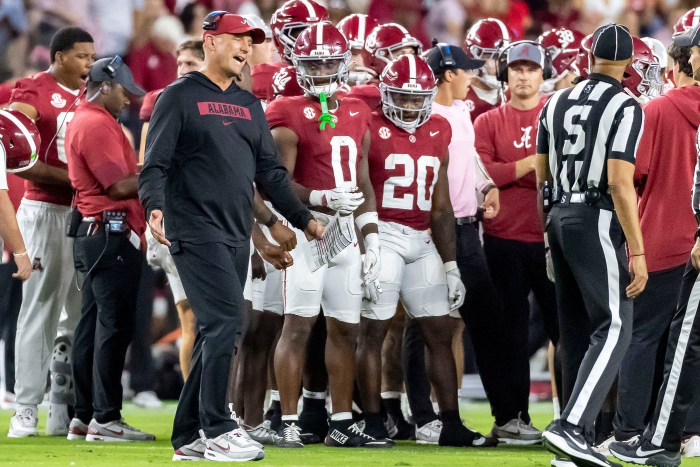 Ty Simpson completes all 17 of his passes as No. 21 Alabama rolls Louisiana-Monroe 73-0 | iNFOnews.ca Ty Simpson completes all 17 of his passes as No. 21 Alabama rolls Louisiana-Monroe 73-0 | iNFOnews.ca