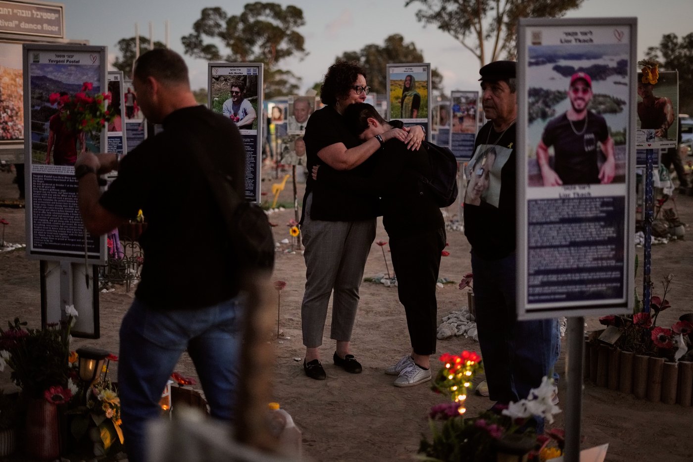 Israelis honor victims 2 years after Hamas attack as talks resume, in photos | iNFOnews.ca